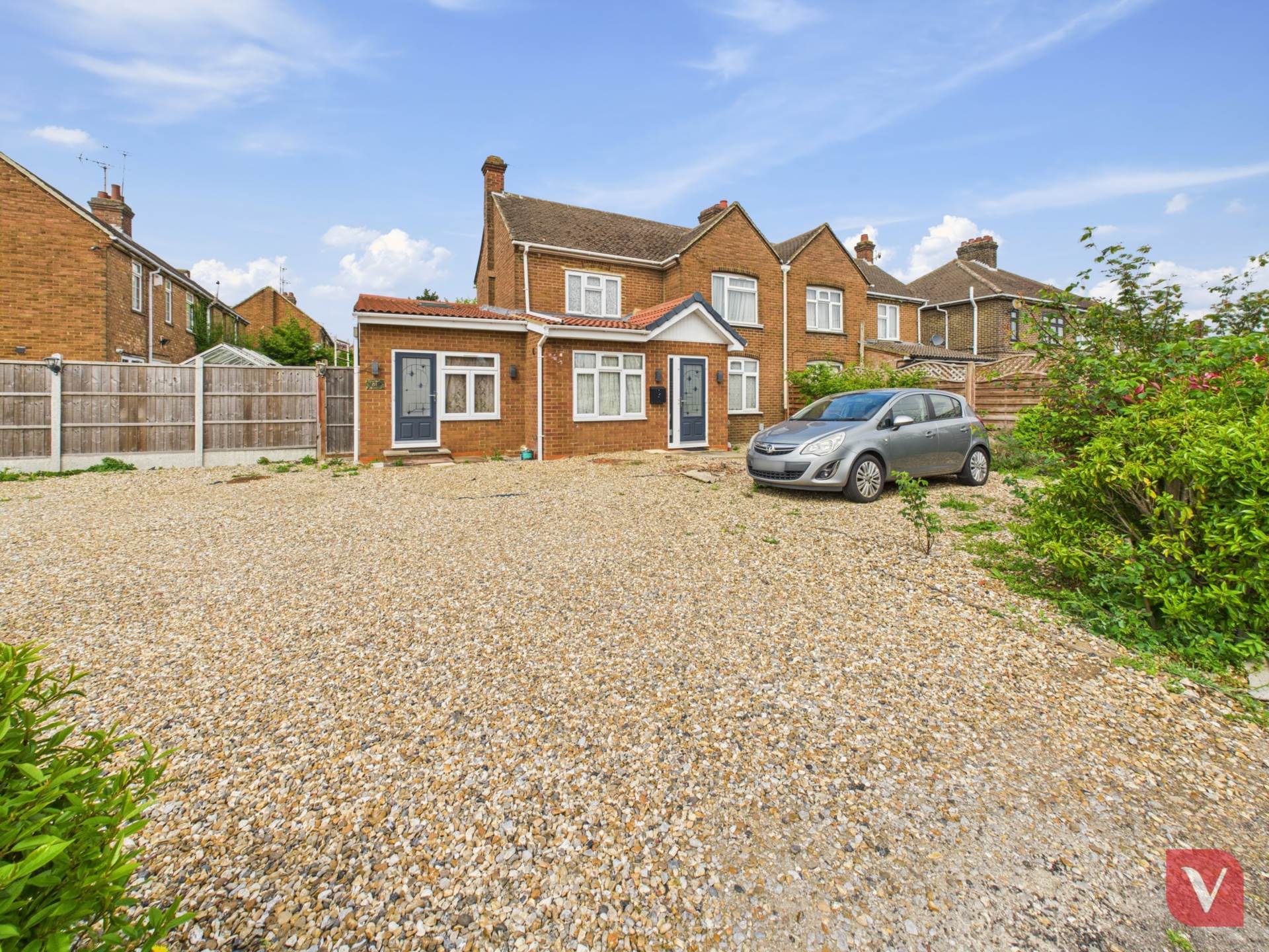Linden Road, Luton, Image 1