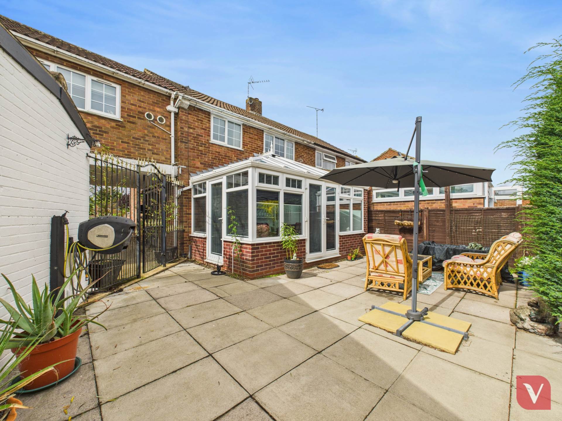 Barrowby Close, Luton, Image 2