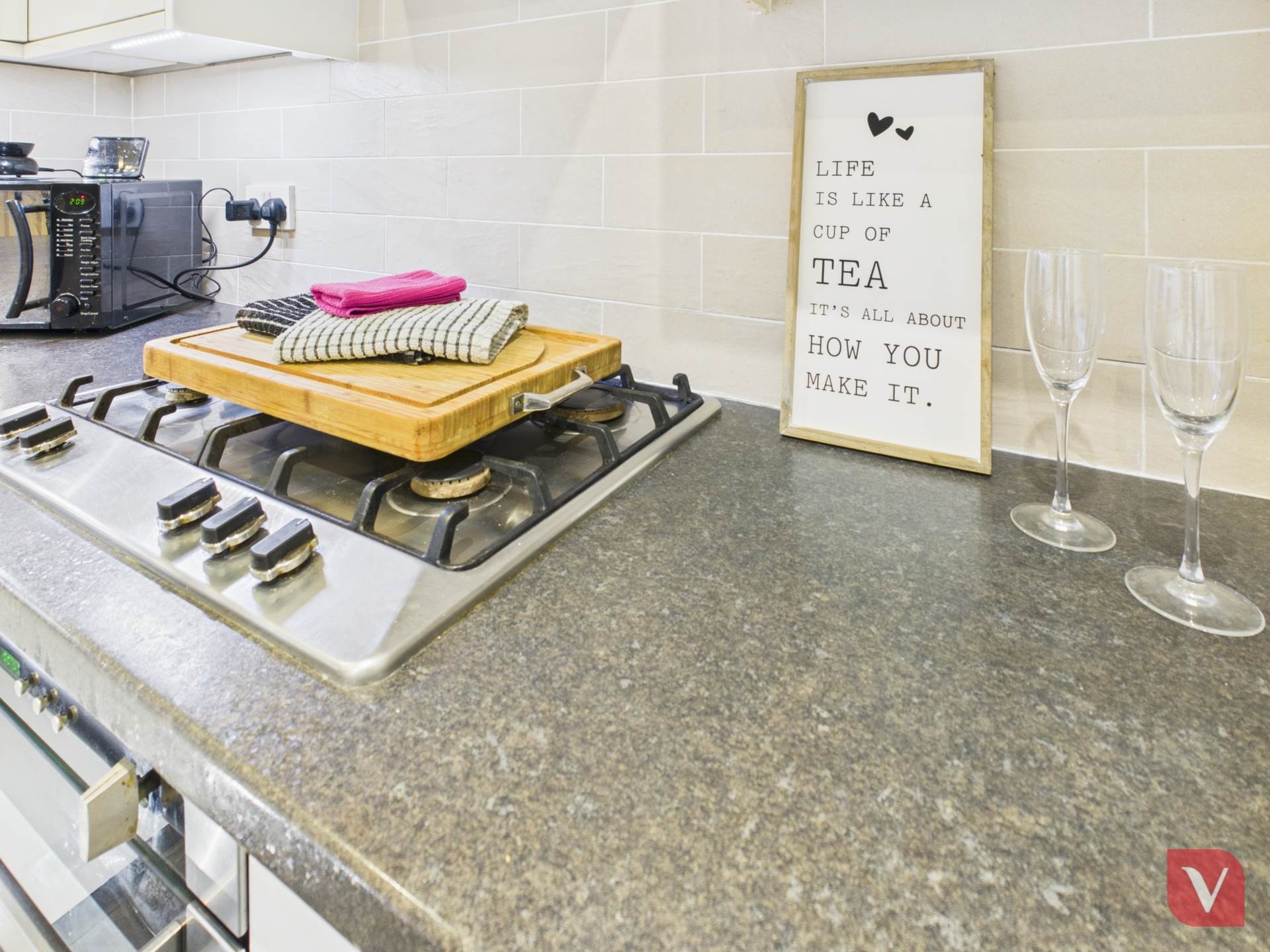 Barrowby Close, Luton, Image 6