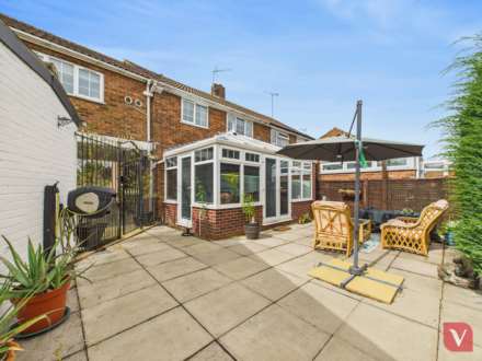 Barrowby Close, Luton, Image 2