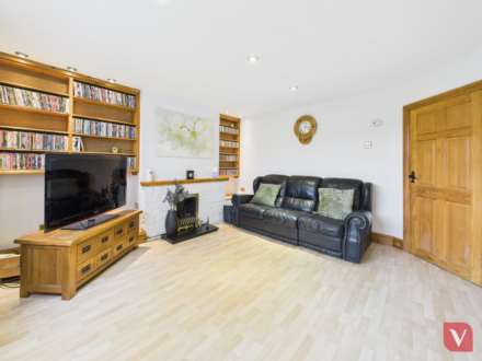 Barrowby Close, Luton, Image 20
