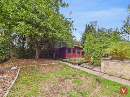 Barrowby Close, Luton, Image 26