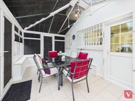 Barrowby Close, Luton, Image 5
