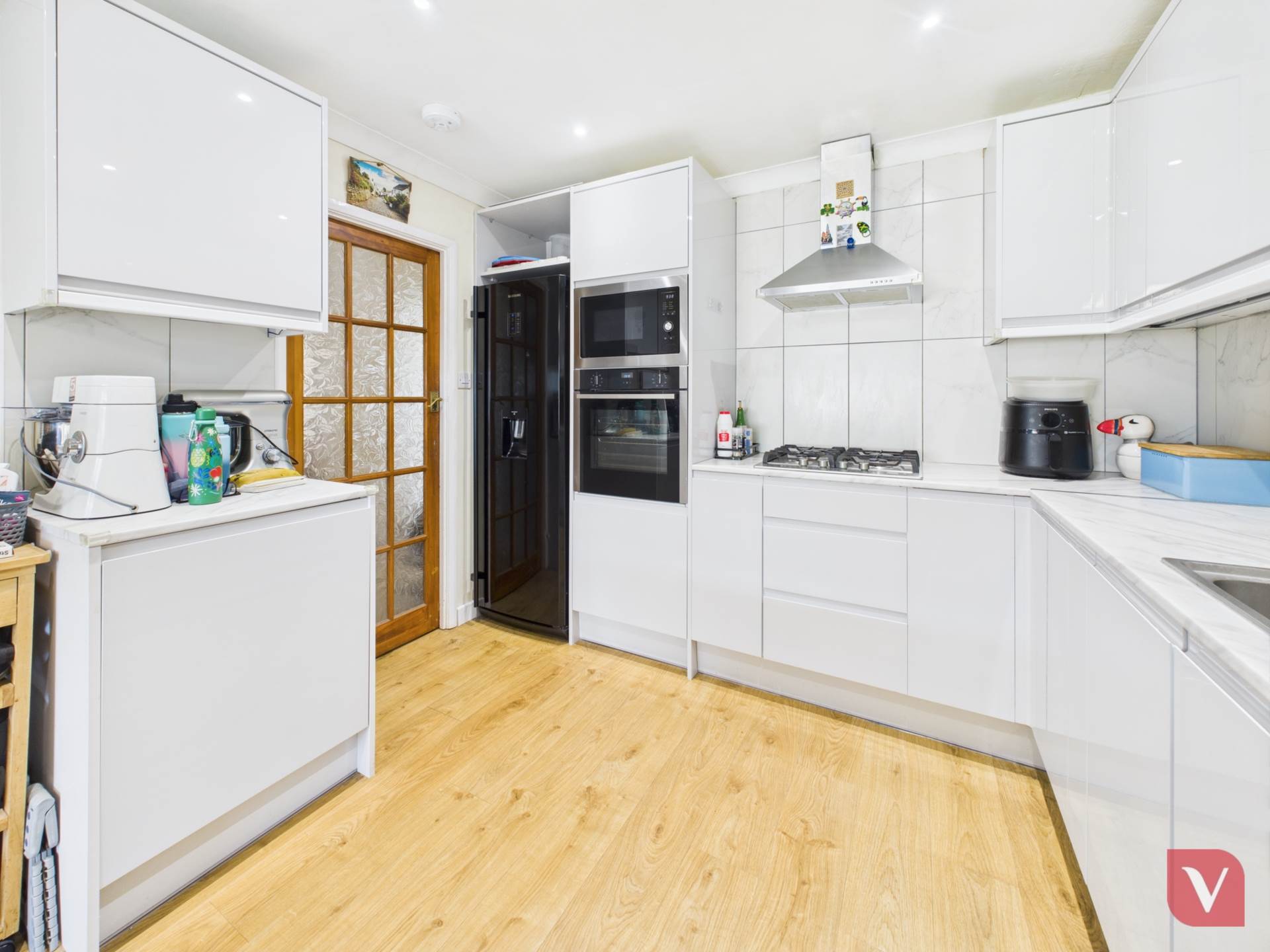 Sundon Park Road, Luton, Image 14