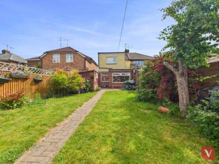 Sundon Park Road, Luton, Image 7