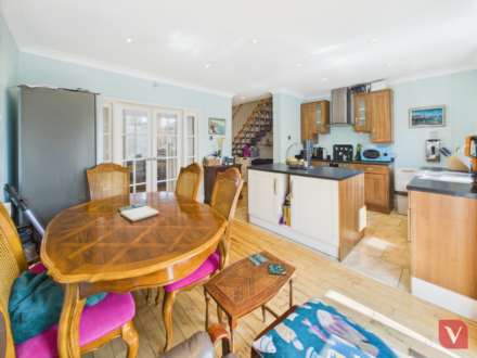 Richmond Hill, Luton, Image 4