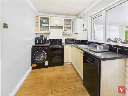 Repton Close, Luton, Image 3