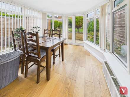 Repton Close, Luton, Image 6