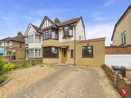 West Hill Road, Luton