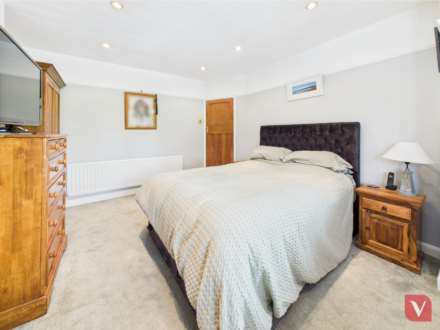 West Hill Road, Luton, Image 13