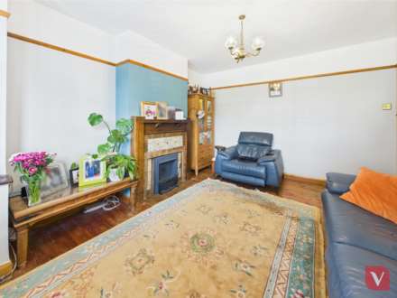 West Hill Road, Luton, Image 4