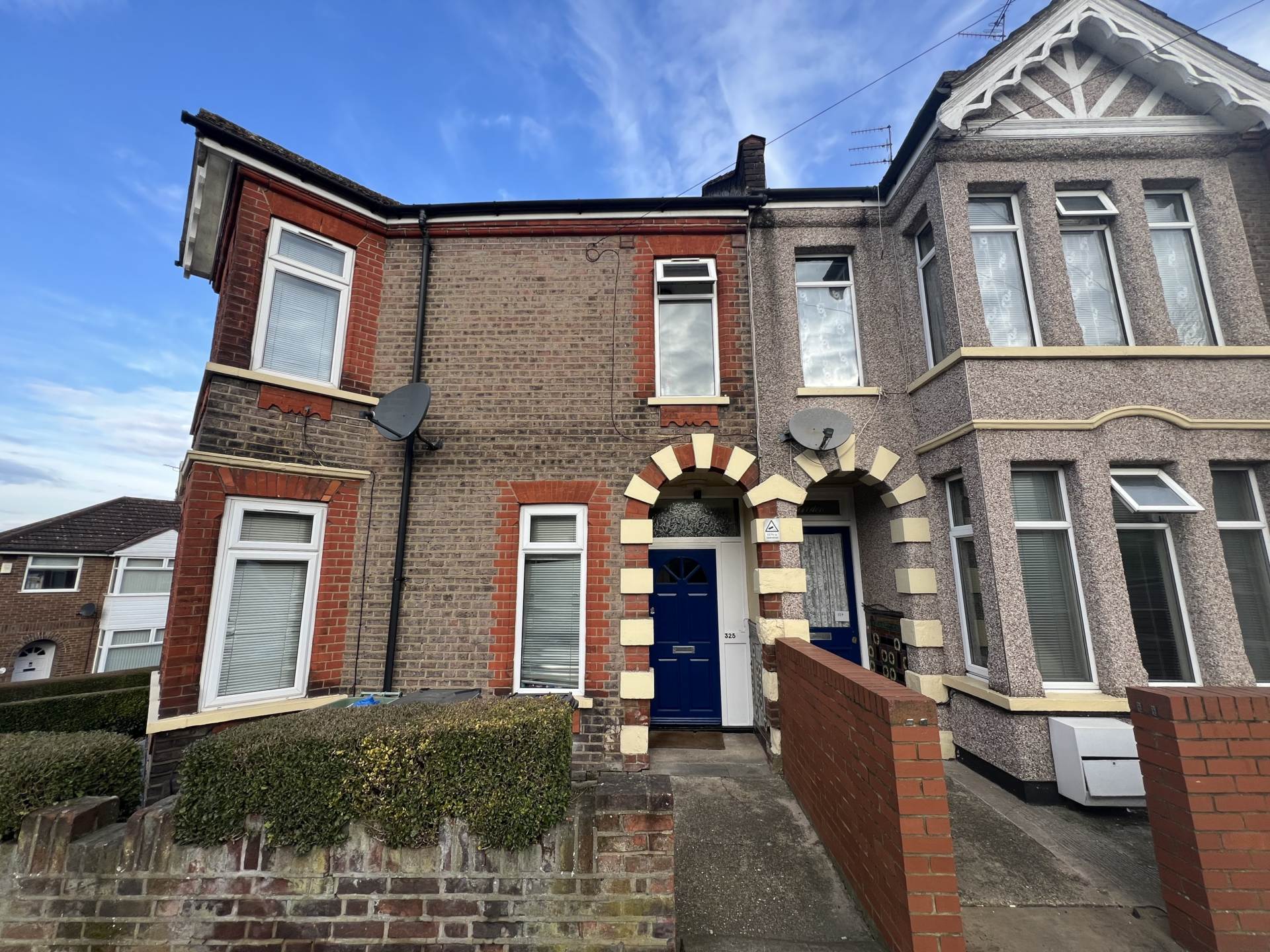 High Town Road, Luton, Image 1
