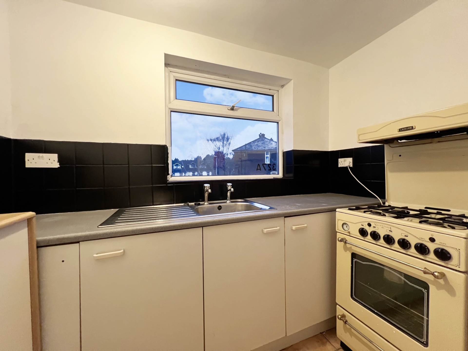 High Town Road, Luton, Image 3