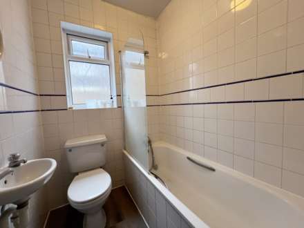 High Town Road, Luton, Image 4