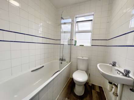 High Town Road, Luton, Image 6