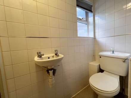 High Town Road, Luton, Image 6