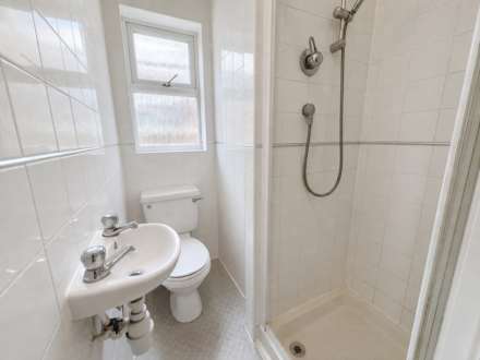High Town Road, Luton, Image 4