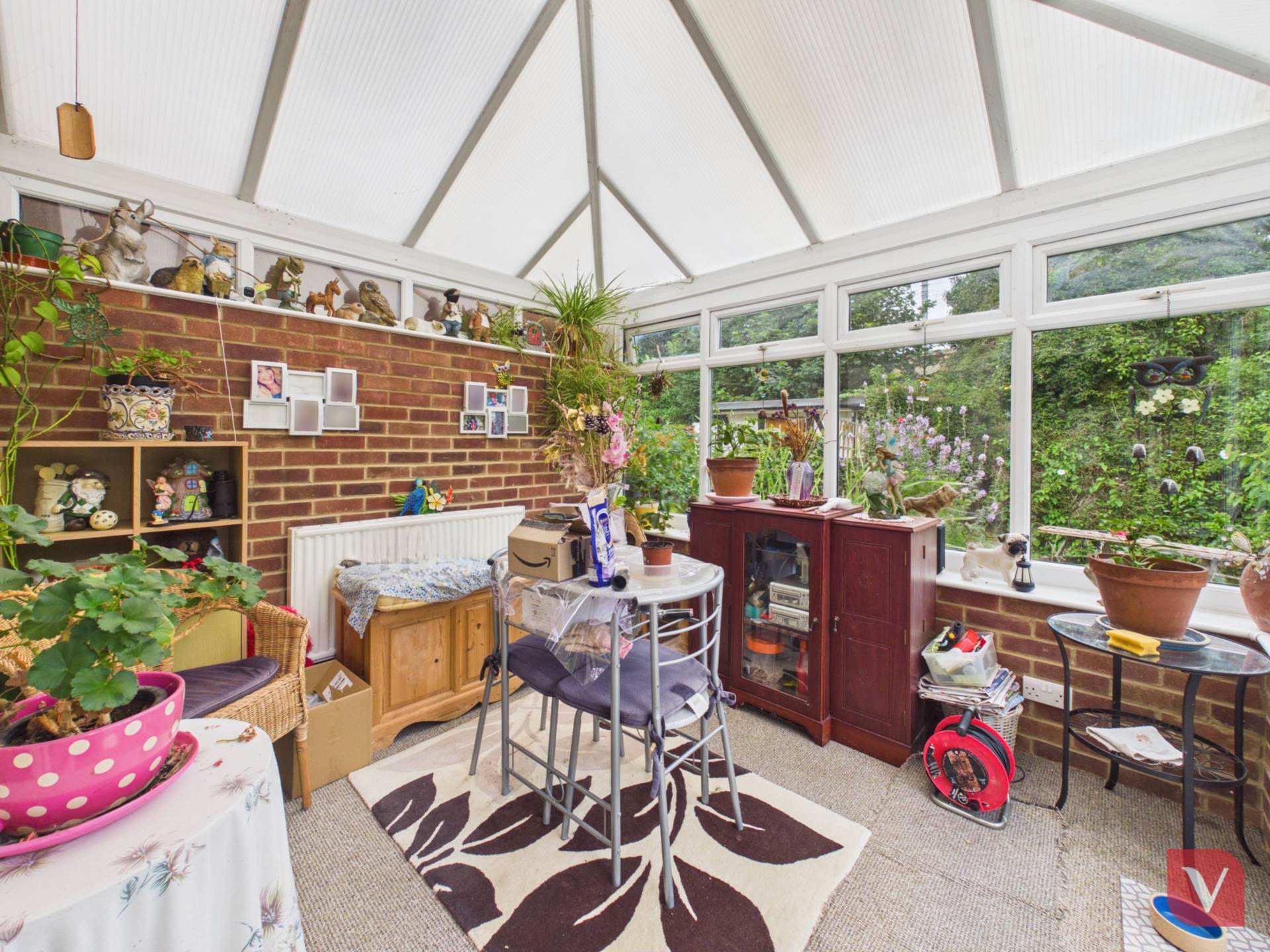 Andover Close, Luton, Image 5
