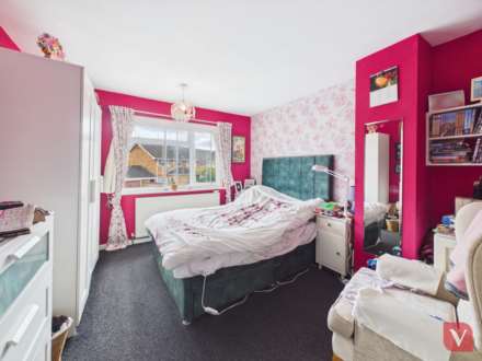 Andover Close, Luton, Image 6