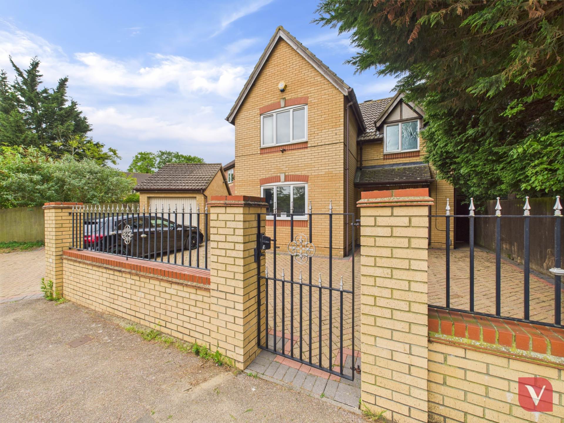 Wellgate Road, Luton, Image 1