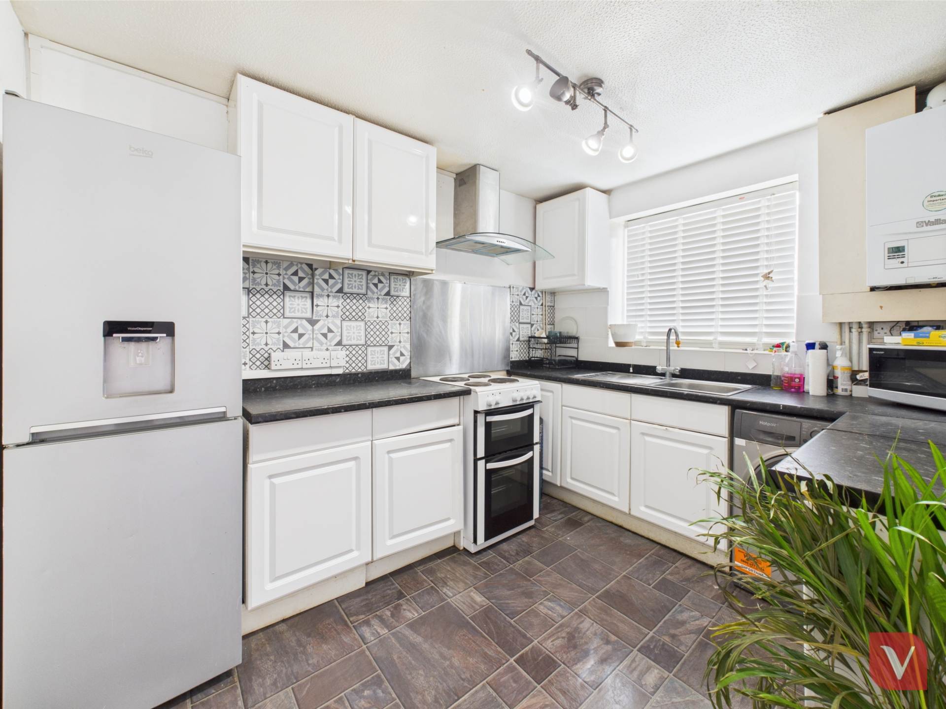 Kestrel Way, Luton, Image 7