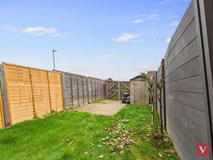 Kestrel Way, Luton, Image 10