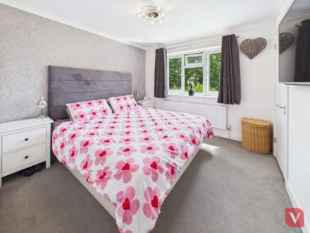 Wyken Close, Luton, Image 18