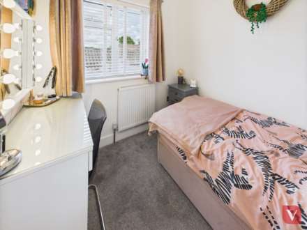 Wyken Close, Luton, Image 22
