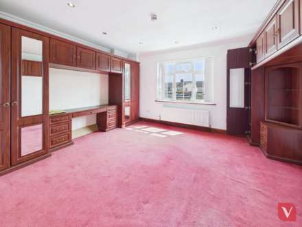 Broad Mead, Luton, Image 16