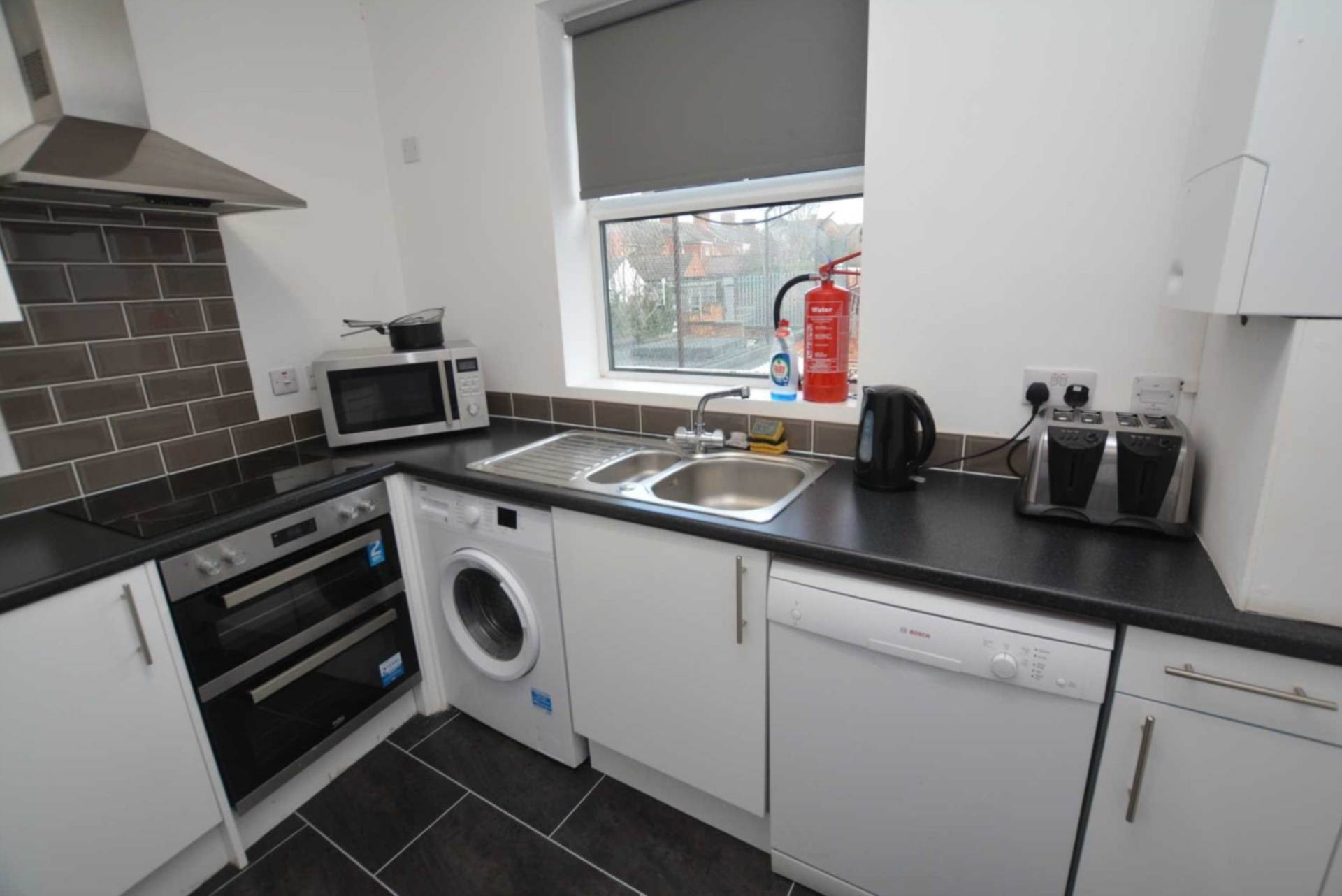 High Street, Rushden, Image 3