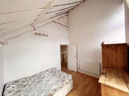 Sundon Road, Harlington, Image 3