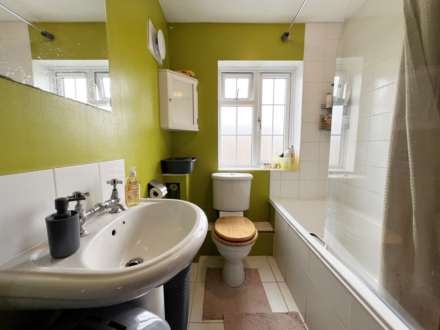 Falstone Green, Luton, Image 14