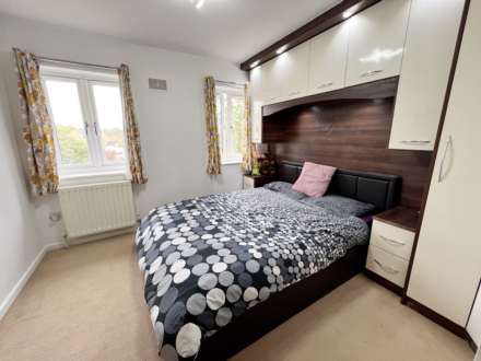Falstone Green, Luton, Image 8