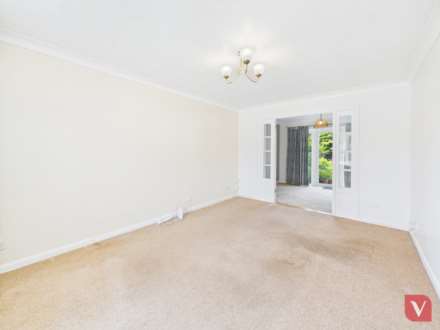 Catesby Green, Luton, Image 4