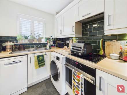 Watling Gardens, Dunstable, Image 5