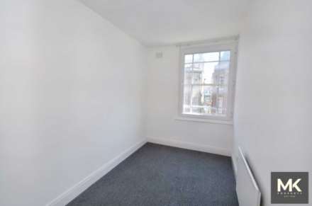Swan Court, College Street, Northampton, Image 2