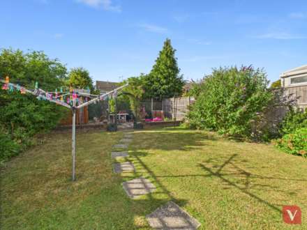 Turnpike Drive, Luton, Image 17