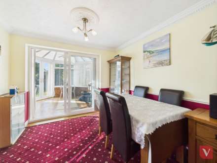 Turnpike Drive, Luton, Image 5