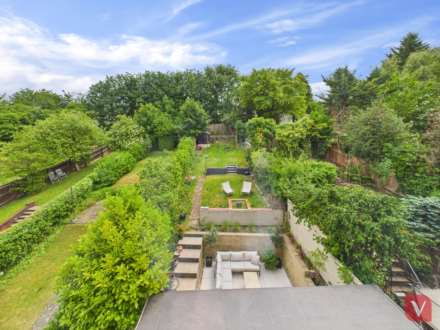 Cutenhoe Road, Luton, Image 31