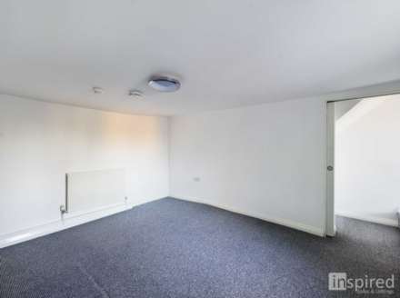 High Street, Newport Pagnell, Image 9