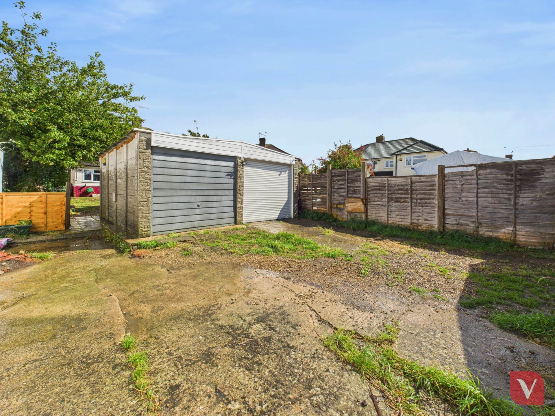 Sundon Park Road, Luton, Image 17
