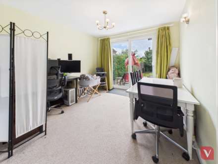 Sundon Park Road, Luton, Image 3