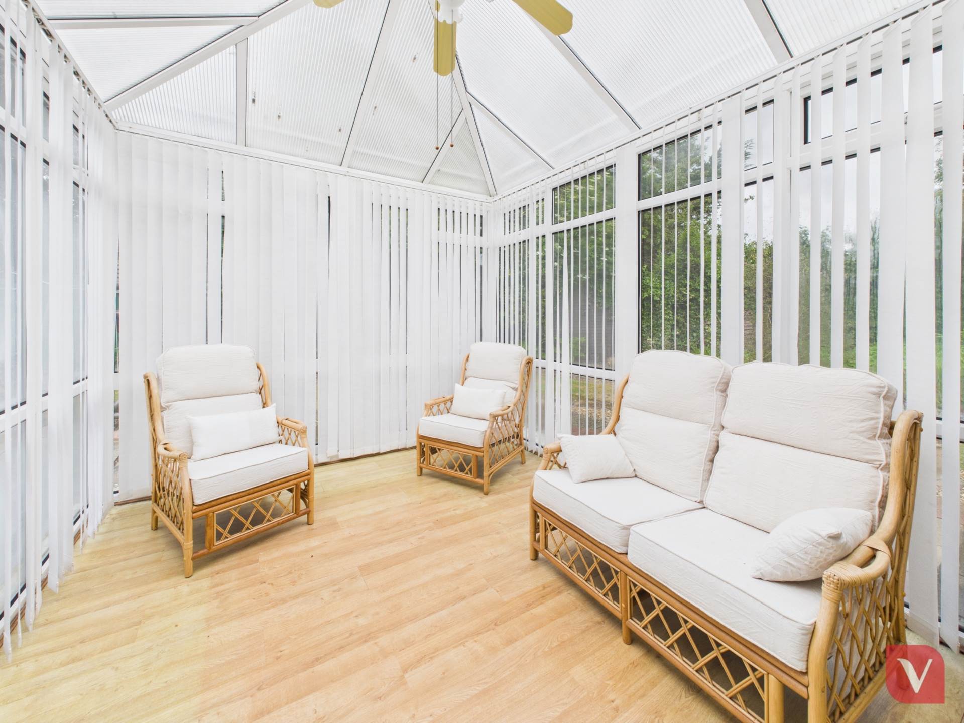 Challney Close, Luton, Image 7