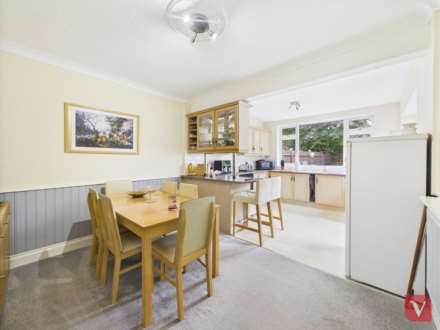 Challney Close, Luton, Image 6