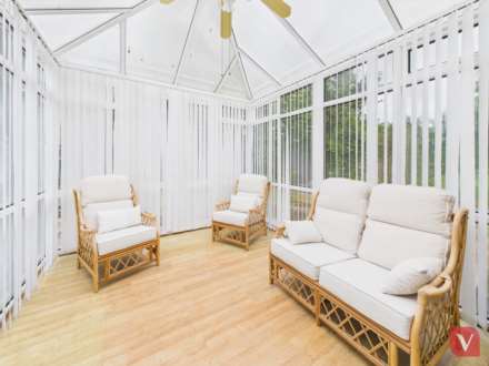 Challney Close, Luton, Image 7
