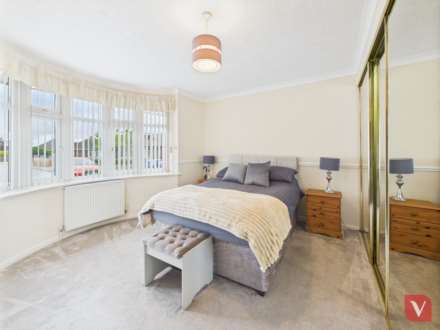 Challney Close, Luton, Image 8
