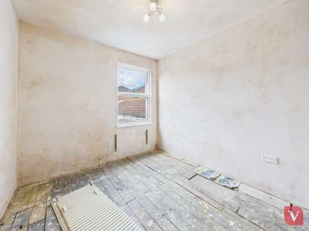 Chatsworth Road, Luton, Image 10
