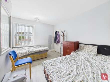 Chatsworth Road, Luton, Image 8