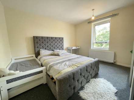 Olympic Close, Luton, Image 5