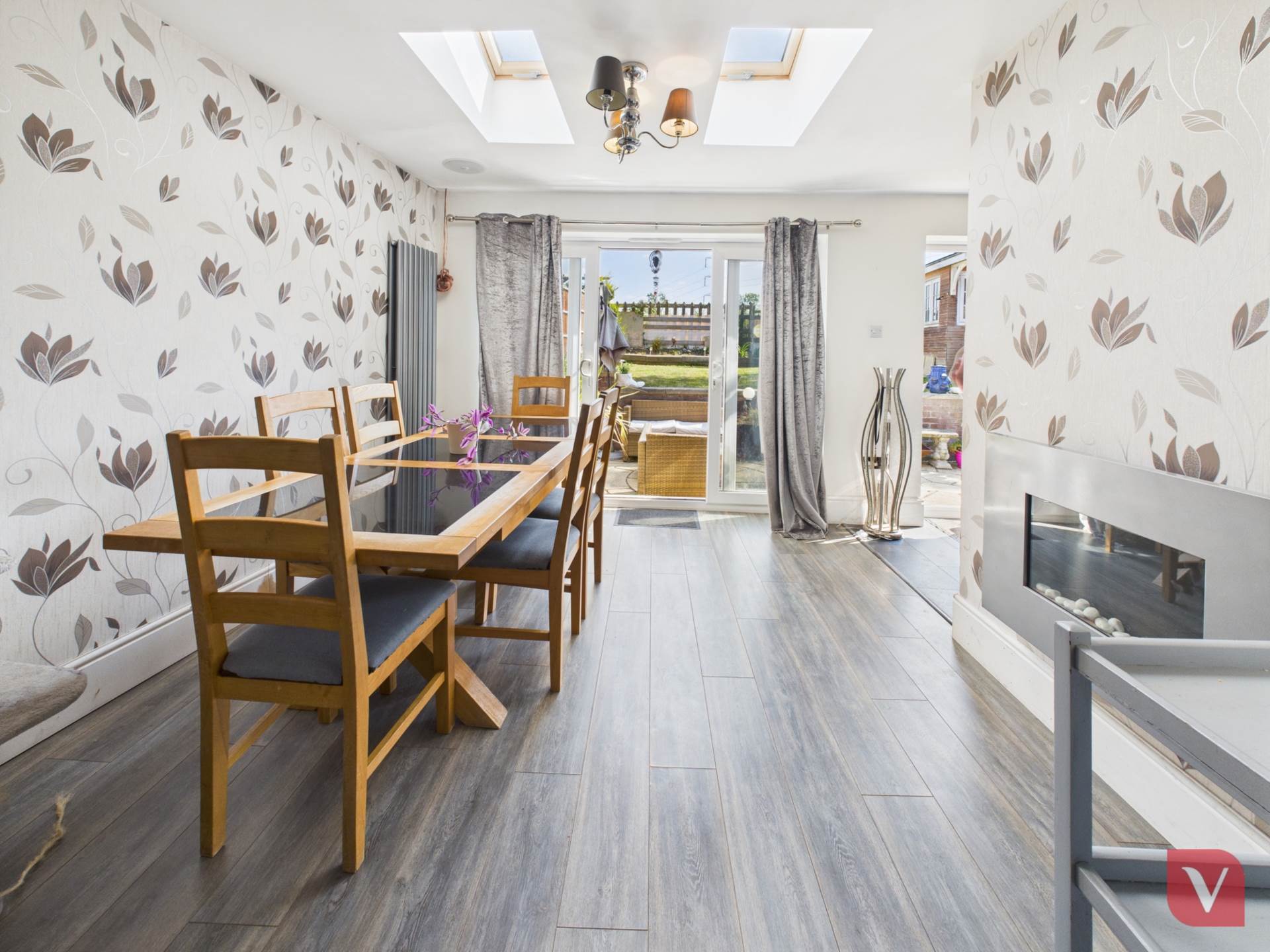 Chalton Heights, Luton, Image 4